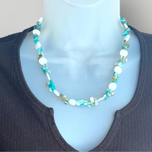 Handmade Necklace - Picture 9 of 9